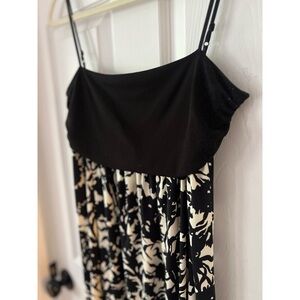 Black and White Floral Dress- Studio M